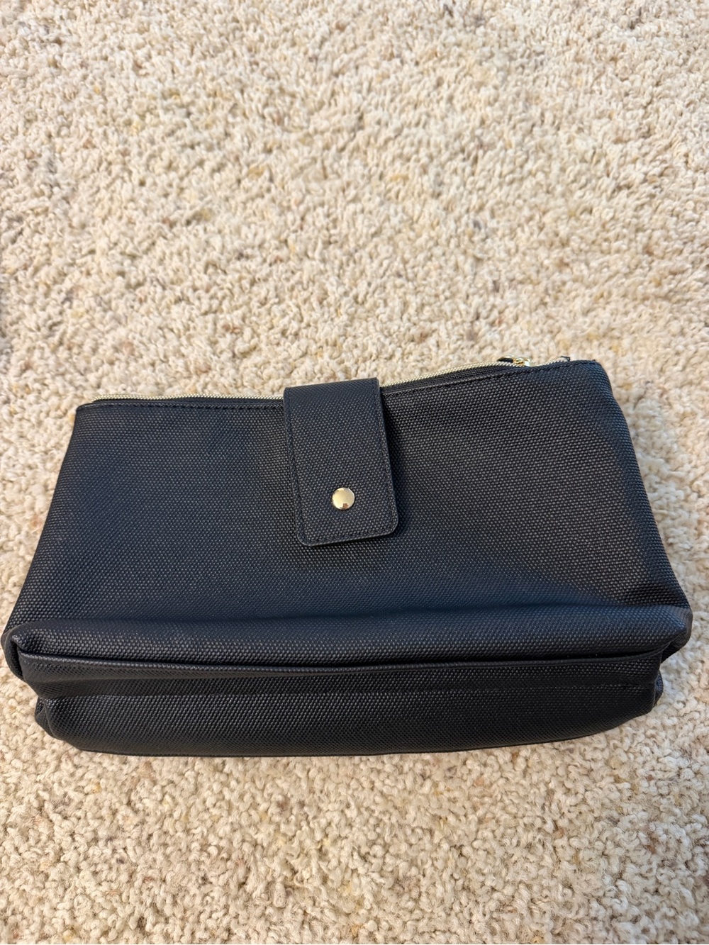 Classic Lancôme Black Women's Makeup Bag with Snap Detail